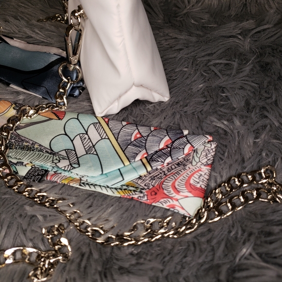 Christian Dior Bag - Picture 7 of 10